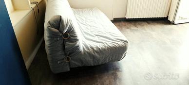 Divano letto a slittone matrimoniale