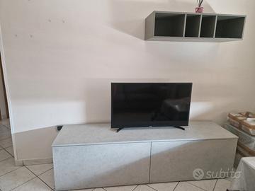 PARETE TV