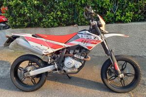 BETA  MOTARD RR 125 4T