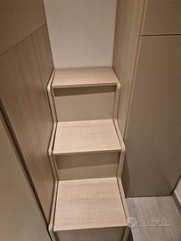 Scaletta contenitiva letto a castello