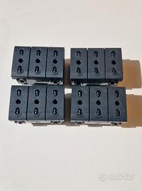 4 pz Bticino Living triple
