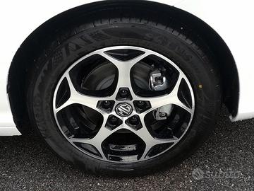 Cerchi in lega 16" originali MG3