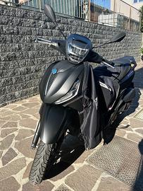 Piaggio Beverly S 300