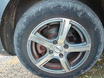 4 cerchi lega gomme Berlingo 195/65 r15 estive