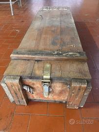 Cassa di munizioni per mortaio militare