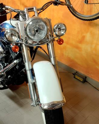 Harley Davidson Deluxe 