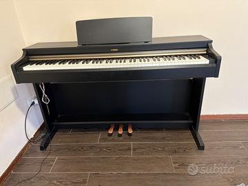 Pianoforte yamaha