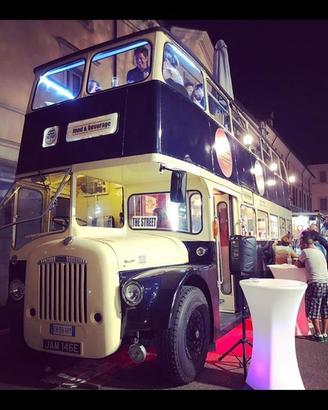 Bus inglese 2 piani Street Food