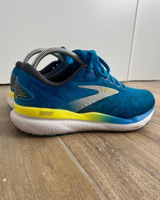 Brooks ghost 16