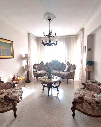 Quadrilocale in Via San Luca 15
