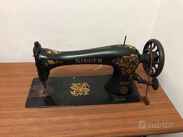 Macchina da cucire SINGER d' epoca