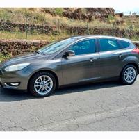 ford focus 1500 gasolio 120 cv 