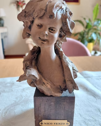 Nico Venzo scultura in terracotta