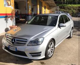 MERCEDES Classe C (W/S204) - 2012