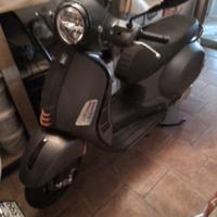 vespa gts super sport  come nuova 