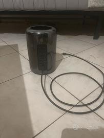Apple Mac Pro Late 2013 A1481-Mac Pro cilindrico