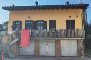 Immobile in asta di 123 m² con 4 locali e box auto