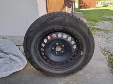 4 gomme invernali KUMHO wintercraft 195/70 R16