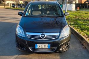 Opel zafira tourer 1.6 16v ecom 150cv turbo - 2014