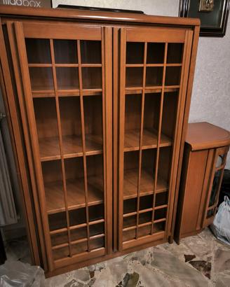 vetrina in legno e mobile angolare palermo
