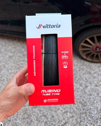Vittoria Rubino 32c