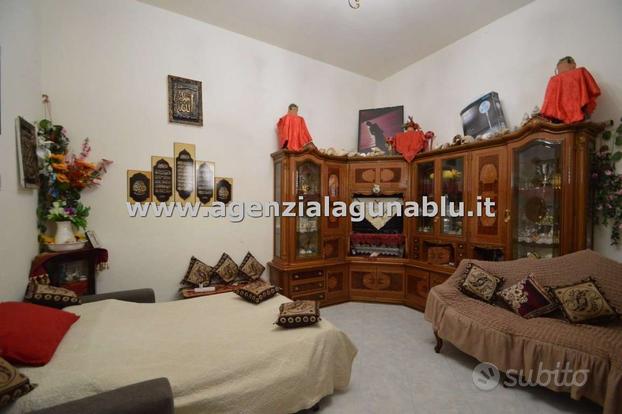 Appartamento con ingresso indipendente