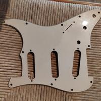 Pickguard Fender Stratocaster