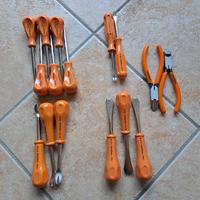 Attrezzi tappezziere, sarto, tappezzeria, sartoria