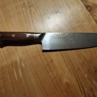 Coltello Santoku in Acciaio Damasco Forgiato