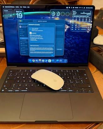 Macbook Pro m3 Pro 14'' + Magic Mouse