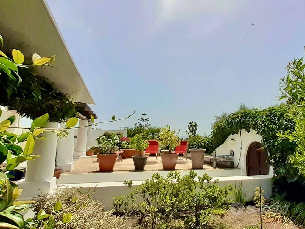 Villa di 80 m² con 3 locali a Lipari - Vista 2