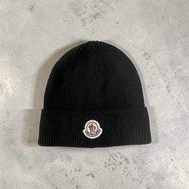 cappello moncler in lana nero