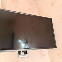 Tv samsung 28”
