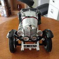 Mercedes SSKL 1/18 Die Cast Metal Kit Burago