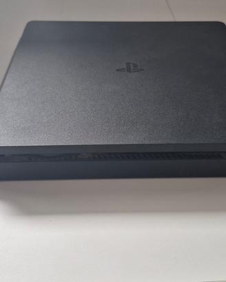 Play4 slim + giochi
