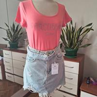 Gonna jeans Bershka e t-shirt Fracomina
