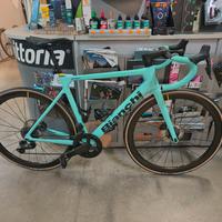 Bianchi Sprint Ultegra DI2 TG 55