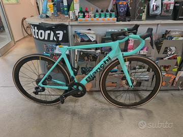 Bianchi Sprint Ultegra DI2 TG 55