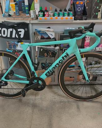 Bianchi Sprint Ultegra DI2 TG 55
