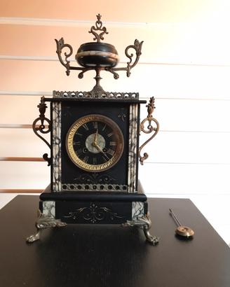 Orologio a pendolo da caminetto