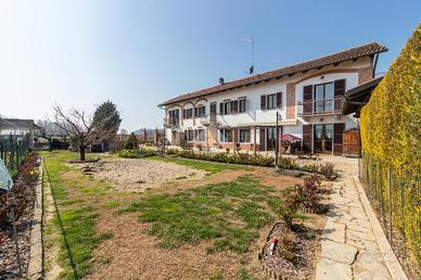 CASA INDIPENDENTE A REVIGLIASCO D'ASTI