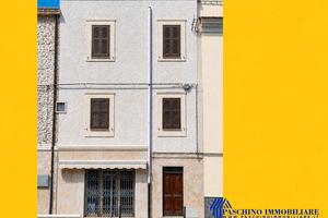 Sorso centro - palazzina con vista mare