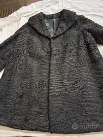 pelliccia di Astrakan 