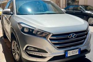 HYUNDAI TUCSON 1.7 crdi XPOSSIBLE