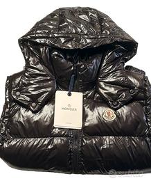 Gilet Moncler piumino d’oca nero lucido