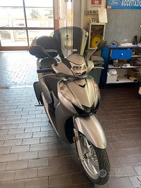 Sh 300