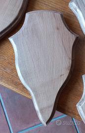 SCUDETTI  IN LEGNO MASSICCIO PER TROFEI CACCIA 