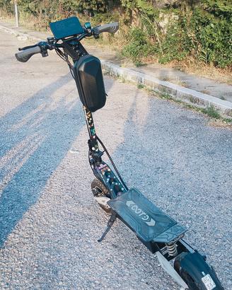 Monopattino elettrico OOTD T10 
