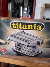 Macchina per la pasta fresca