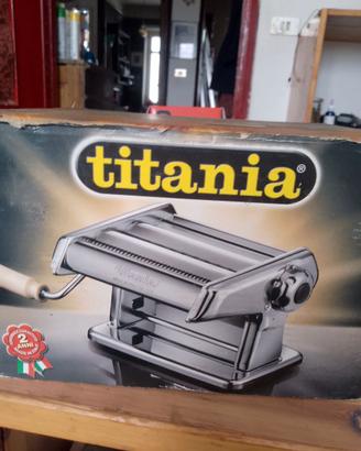 Macchina per la pasta fresca